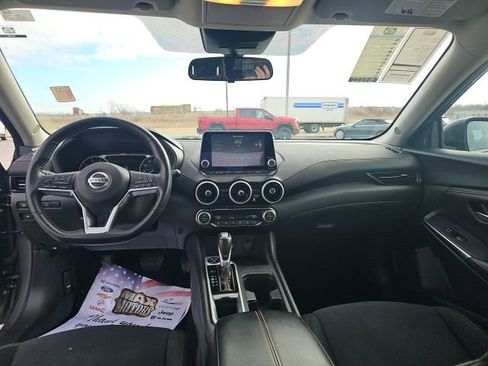 Used 2023 Nissan Sentra SR image 15