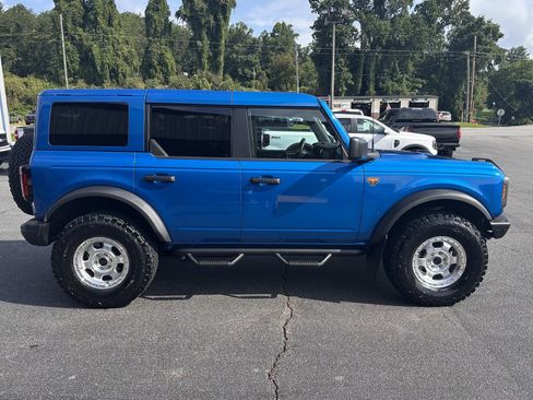 Certified 2025 Ford Bronco Badlands w/ Sasquatch Package AWD/4WD image 5