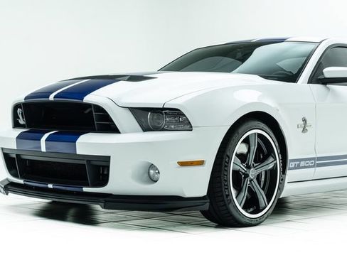 Used 2014 Ford Mustang Shelby GT500 w/ Equipment Group 821A RWD image 10