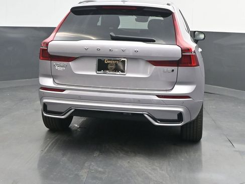New 2026 Volvo XC60 B5 Plus w/ Protection Package Premier image 6
