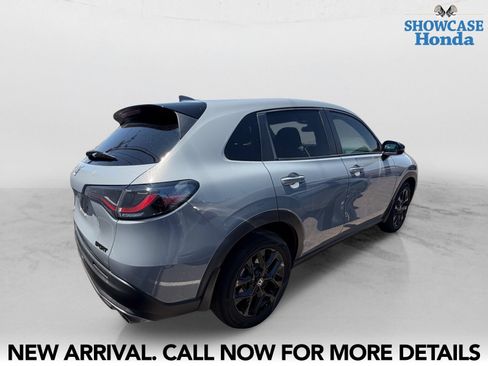 Used 2024 Honda HR-V Sport image 5
