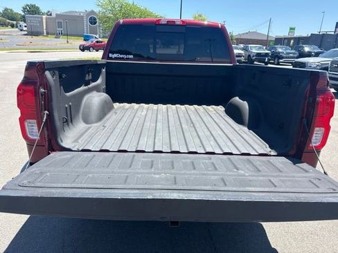 Used 2017 Chevrolet Silverado 1500 High Country AWD/4WD image 15