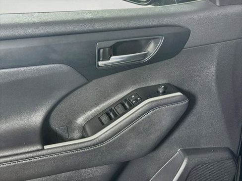 Certified 2024 Toyota Highlander XLE AWD/4WD image 20