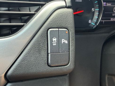 Used 2020 Chevrolet Tahoe 4WD image 19