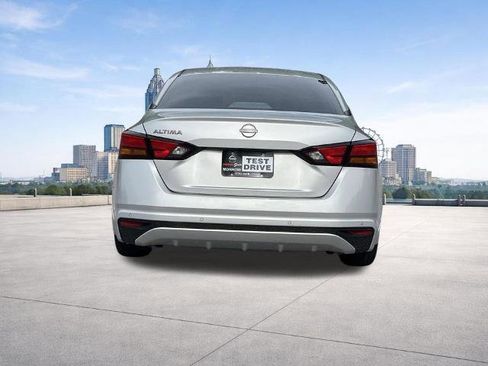 Certified 2024 Nissan Altima 2.5 S FWD image 22