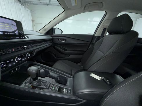 Used 2024 Honda Accord EX image 21