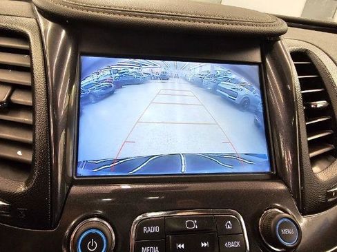 Used 2019 Chevrolet Impala Premier w/ Premier Confidence Package FWD image 27