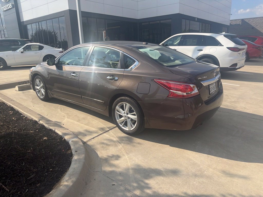 Used 2013 Nissan Altima 2.5 SL FWD image 13