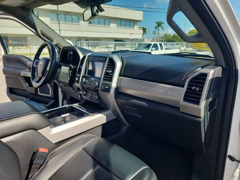 Used 2020 Ford F450 Lariat w/ Lariat Ultimate Package image 30