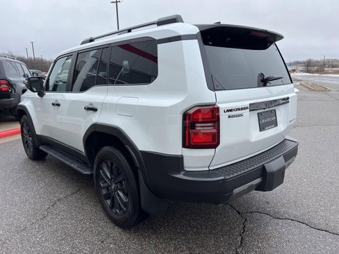 Used 2024 Toyota Land Cruiser w/ Premium Package image 8