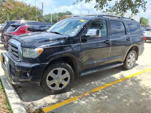 Used 2013 Toyota Sequoia SR5 AWD/4WD image 1