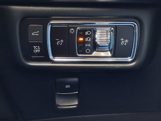Used 2023 Lincoln Nautilus Reserve FWD image 15