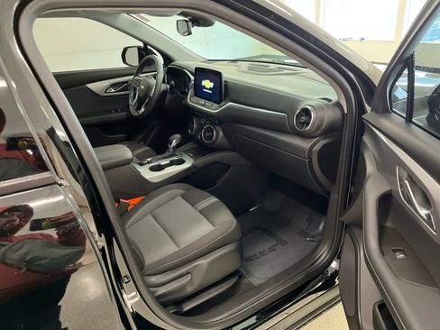 Used 2024 Chevrolet Blazer LT w/ Convenience Package image 17