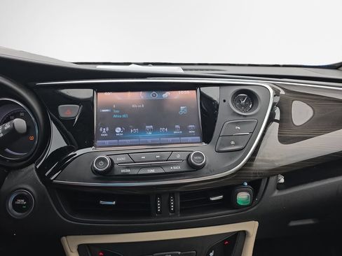 Used 2019 Buick Envision Preferred FWD image 21