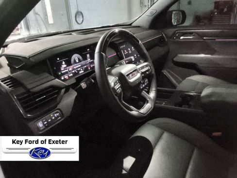 Used 2024 GMC Acadia AT4 w/ Super Cruise Package AWD/4WD image 31