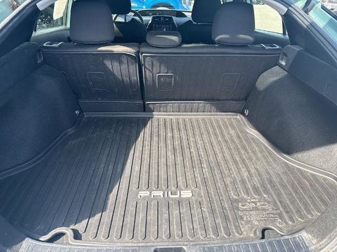 Used 2020 Toyota Prius LE image 22