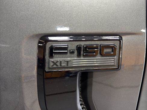 Used 2024 Ford F150 XLT w/ XLT Black Appearance Package AWD/4WD image 10