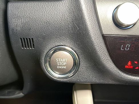 Used 2018 Lexus RX 350L AWD image 32