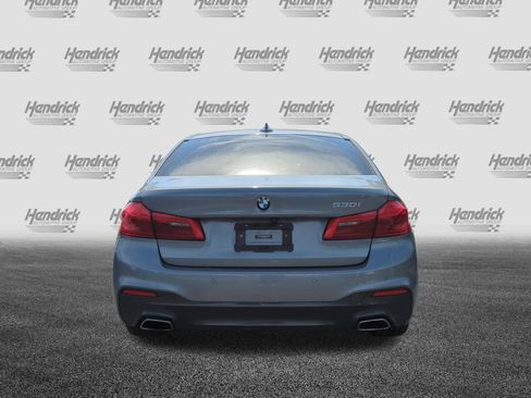 Used 2019 BMW 530i w/ M Sport Package image 9