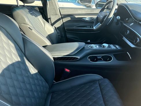 Used 2025 Genesis GV70 3.5T Sport w/ Sport Prestige Package image 6