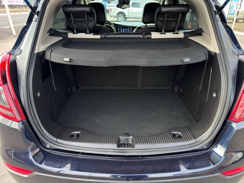 Used 2021 Buick Encore Preferred image 34