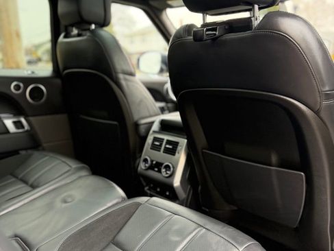 Used 2020 Land Rover Range Rover Sport HST image 20