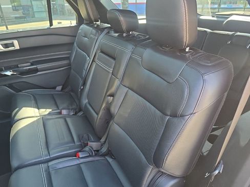 Used 2022 Ford Explorer ST w/ ST Street Pack AWD/4WD image 8