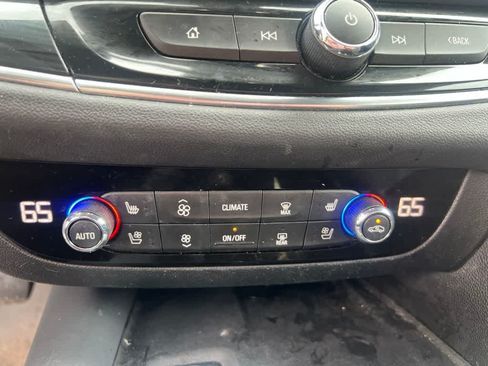 Used 2020 Buick Enclave Premium w/ Surround and Sites Package FWD image 12