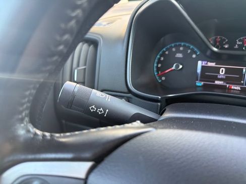 Used 2018 Chevrolet Colorado ZR2 AWD/4WD image 17