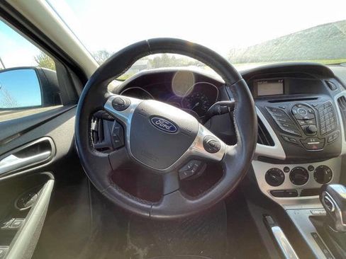 Used 2013 Ford Focus SE FWD image 33