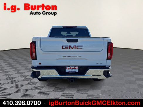 Certified 2024 GMC Sierra 1500 SLT AWD/4WD image 5