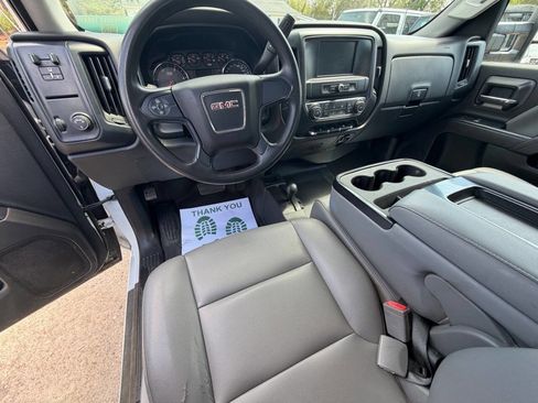 Used 2019 GMC Sierra 3500 4x4 Crew Cab w/ Sierra Convenience Package image 11