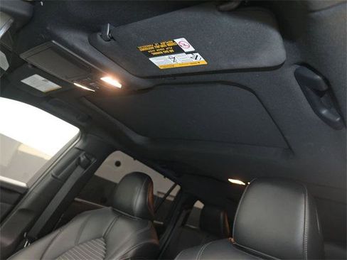 Certified 2021 Toyota Highlander XSE image 12