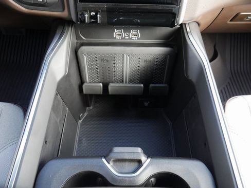 Used 2025 RAM 2500 Laramie image 19