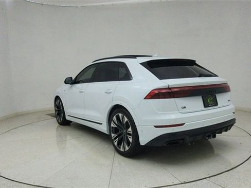 Used 2025 Audi Q8 Prestige w/ Prestige Package image 70