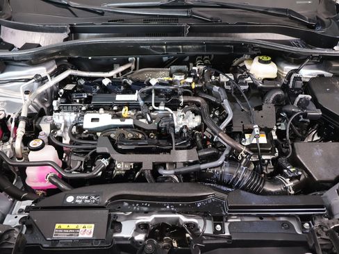 Used 2025 Toyota Corolla Cross AWD Hybrid image 18