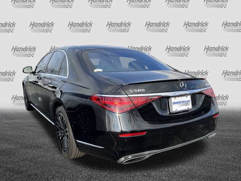 Used 2025 Mercedes-Benz S 580 4MATIC Sedan image 9
