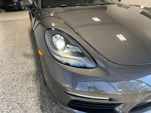 Used 2017 Porsche 718 Boxster image 57