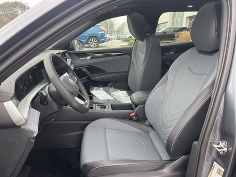 New 2026 Volkswagen Tiguan SE R-Line FWD image 20