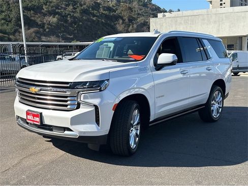 Certified 2024 Chevrolet Tahoe High Country w/ Advanced Technology Package image 10
