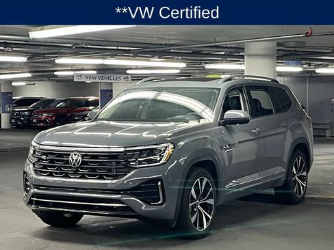 Certified 2025 Volkswagen Atlas SEL Premium R-Line AWD/4WD image 3