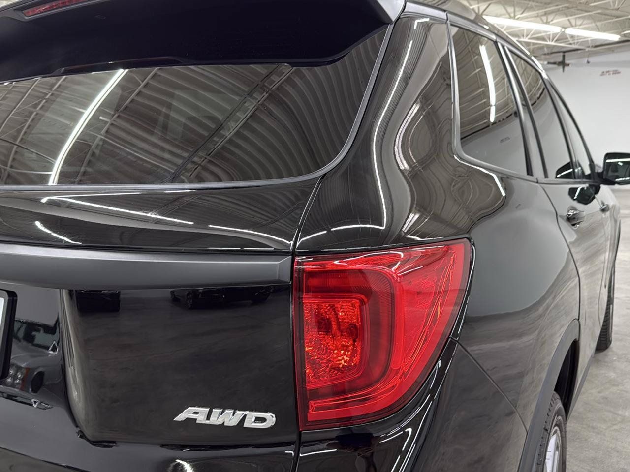 Used 2023 Honda Passport EX-L image 8