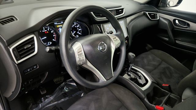 Used 2015 Nissan Rogue S FWD image 46