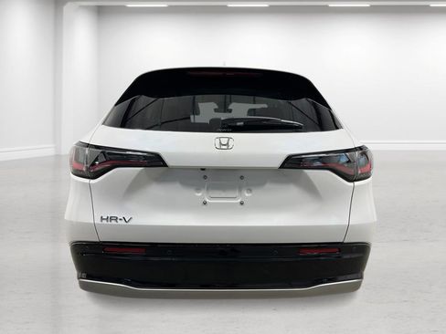 New 2026 Honda HR-V EX-L image 4