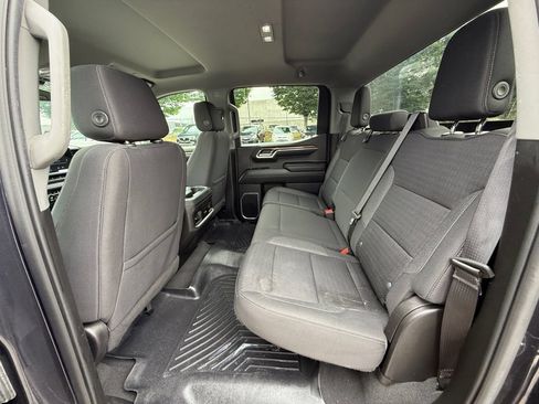 Used 2023 Chevrolet Silverado 1500 LT AWD/4WD image 25