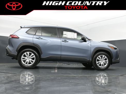 New 2026 Toyota Corolla Cross L FWD image 40