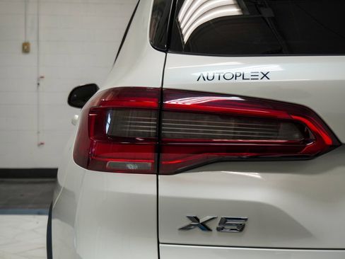 Used 2019 BMW X5 xDrive40i image 44