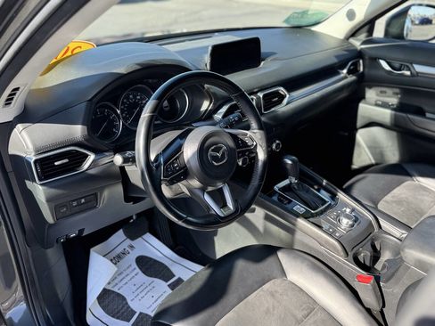 Used 2018 MAZDA CX-5 Touring w/ Preferred Equipment Package image 11