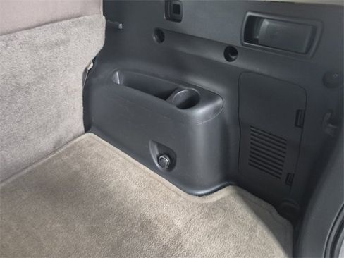 Used 2007 Toyota RAV4 2WD image 16