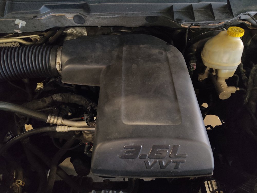 Used 2014 RAM 1500 Classic SLT RWD image 30